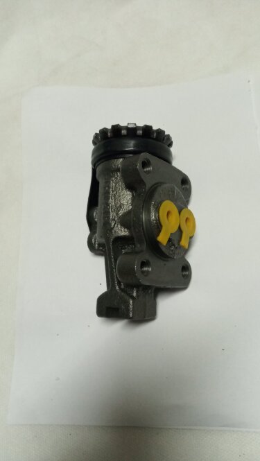 Цилиндр тормозной передний перепускной Foton 1043(3.7), 1049