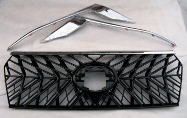 РЕШЕТКА РАДИАТОРА TRD ДЛЯ TOYOTA LAND CRUISER PRADO 150 2018>