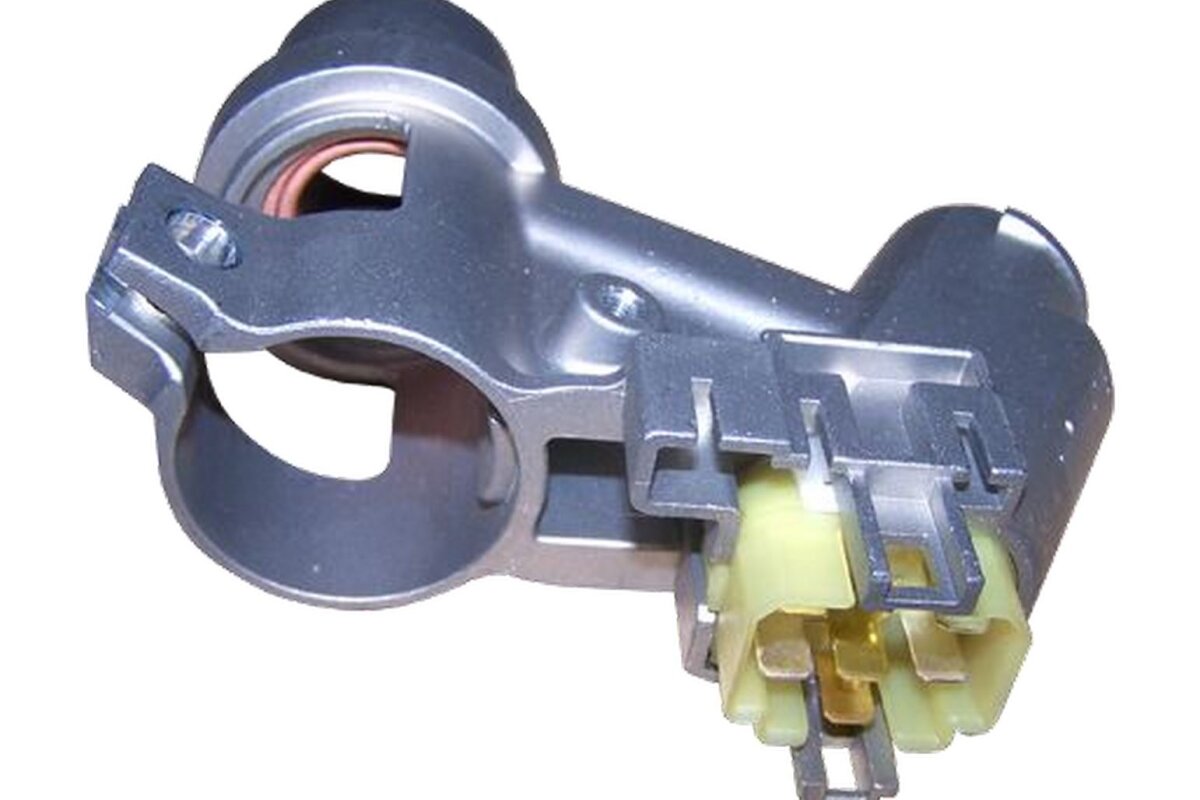 Корпус замка зажигания Chery Amulet KLM