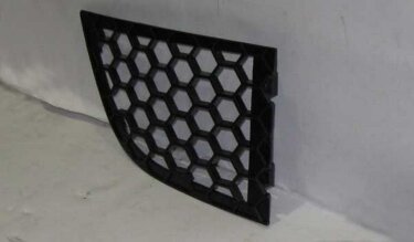 Решетка бампера переднего R ЗАЗ Chery Forza KLM