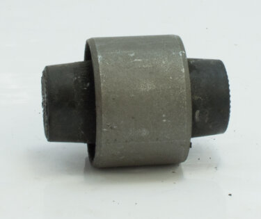 Сайлентблок рычага заднего поперечного Chery M11/Arrizo 7 KLM