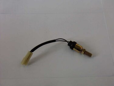 Датчик стоп-сигнала (жабка) Geely CK/CK2 KLM