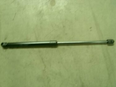 Амортизатор крышки багажника L (хэтчбек) Geely EC-7RV