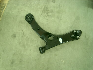 Рычаг передний L Geely EC7/EC7RV