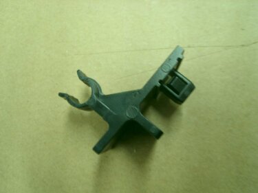 Фиксатор упора капота Geely EC-7/EC-7RV KLM