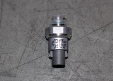 Датчик давления системы кондиционирования Geely EX-7