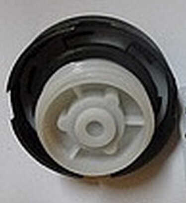 Крышка бензобака Geely MK/MK2 KLM