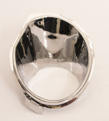 Накладка противотуманной фары R (хром) Geely MK2 KLM