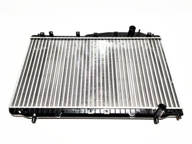 Радиатор охлаждения Chery Eastar KIMIKO