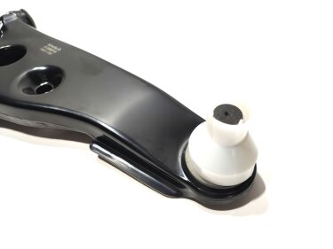 Рычаг передний R Chery Elara/E5 KIMIKO