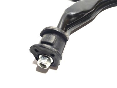 Рычаг передний в сборе R Geely CK/CK2 KIMIKO