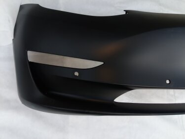 Бампер передний OEM Tesla model 3