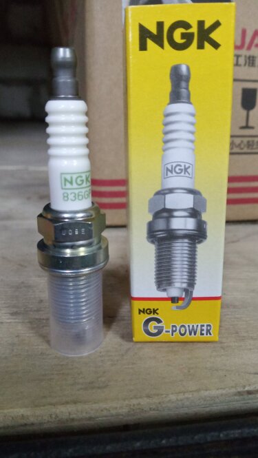 Свеча зажигания FAW B30, X40