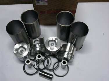 Комплект гильзо-поршневой группы Foton 1043 (3.7)