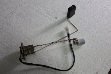 Датчик уровня топлива JAC 1020