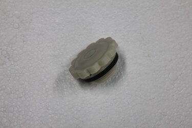 Крышка маслозаливной горловины JAC 1020