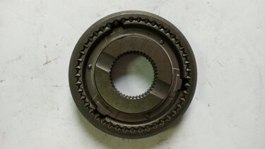 Синхронизатор 1й и задней передачи JAC 1020