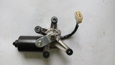 Моторчик стеклоочистителя (24V) JAC 1020