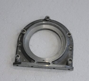 Крышка вала коленчатого JAC 1020