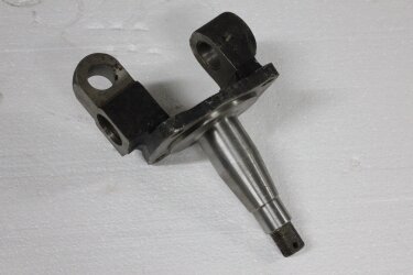 Кулак поворотный левый JAC 1020, 1020KR