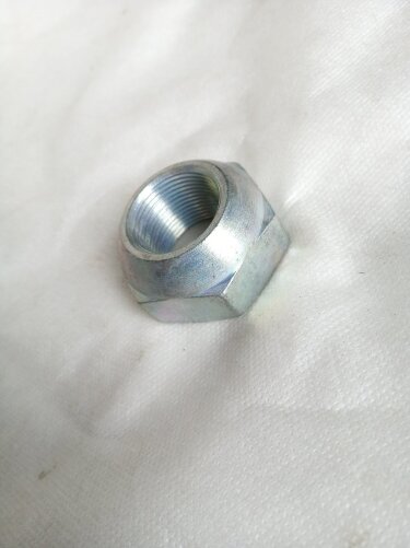 Гайка колесная передняя правая JAC N56