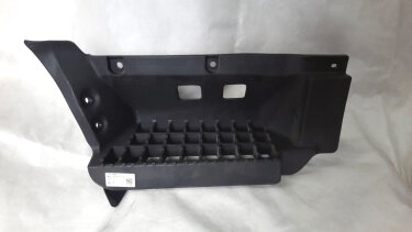 Подножка правая в сборе JAC N56