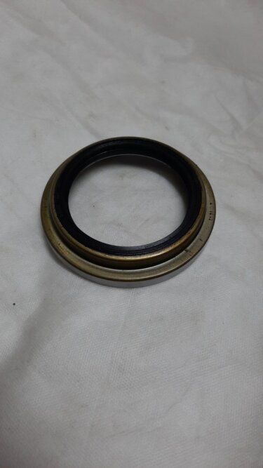 Сальник задней ступицы внутренний JAC N56, N75