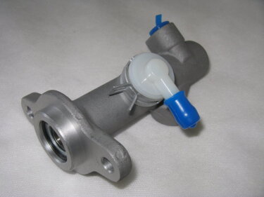 Цилиндр сцепления главный JAC N56