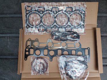 Комплект прокладок двигателя JAC T8