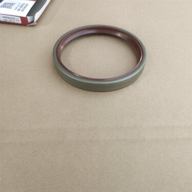 Сальник ступицы передней JAC N120