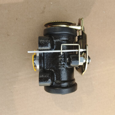 Цилиндр тормозной задний правый JAC N56