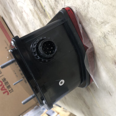 Фонарь задний левый JAC N350