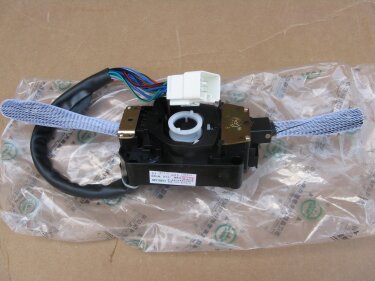 Переключатель подрулевой Foton 1046, 1049, 1043